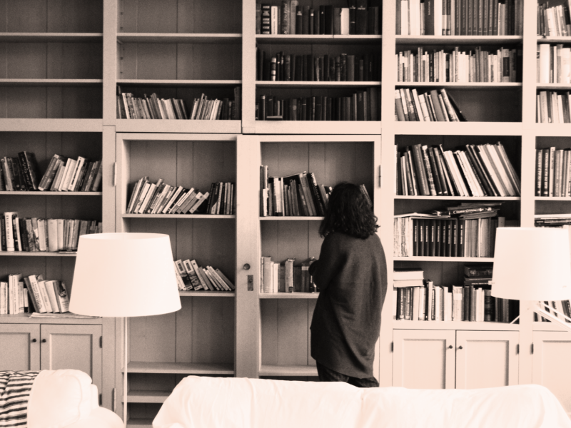 9 Obsidian plugins for your vault management (updated 2025)